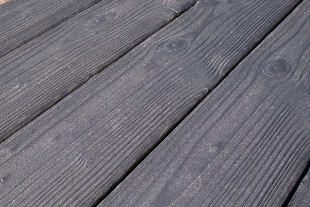 Degintos medienos lentos Medeksa Steel