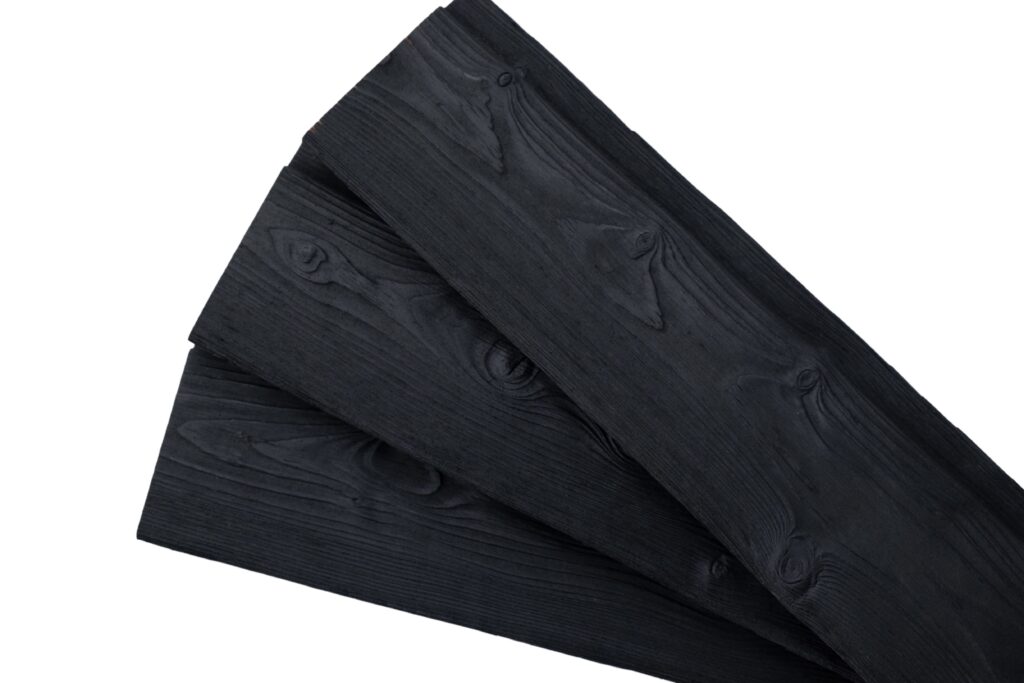 Degintos maumedžio dailylentės, spalva Black