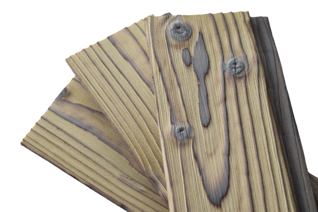 Degintos eglės dailylentės spalva Halo